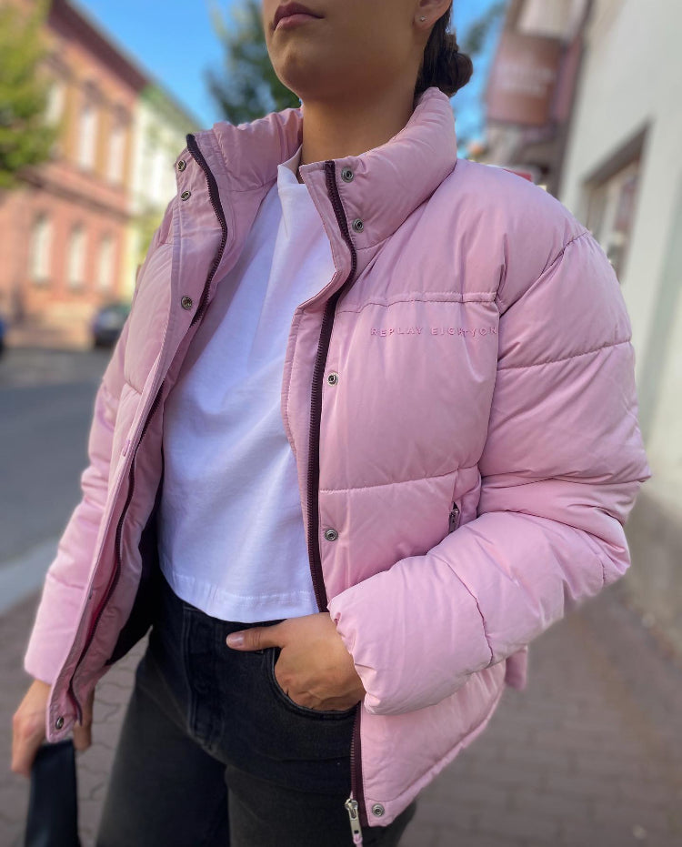 REPLAY DÁMSKÁ KRÁTKÁ PROŠÍVANÁ BUNDA BOXER STŘIHU