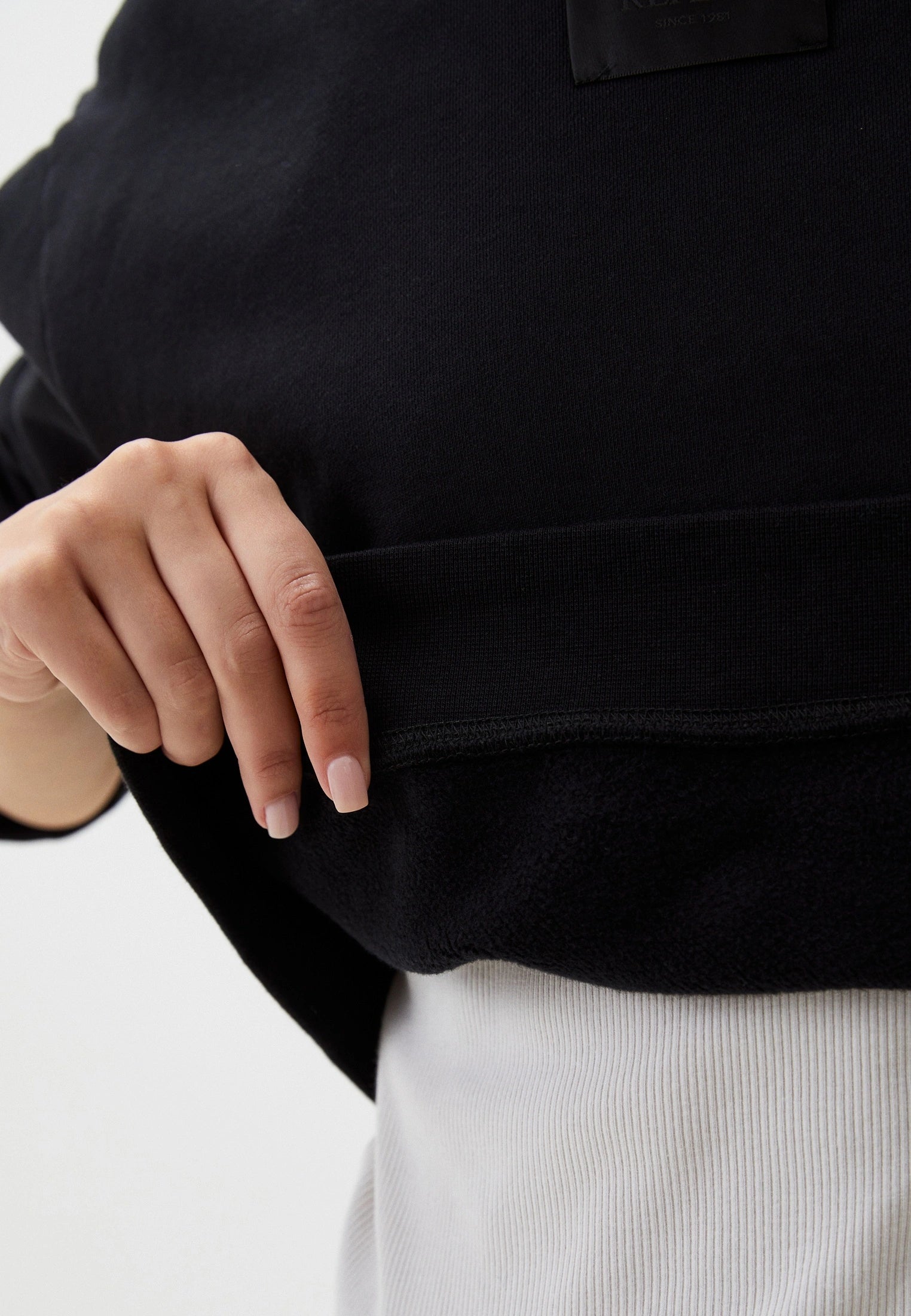 REPLAY DÁMSKÁ ZKRÁCENÁ MIKINA Z BIO BAVLNY