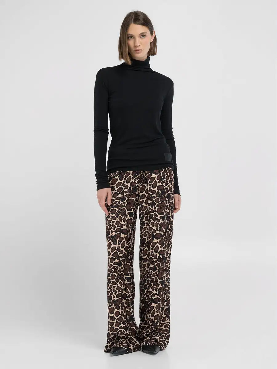 REPLAY NŐI SLIM-FIT PÓLÓ HOSSZÚ UJJAL ÉS MAGAS GALLÉRRAL