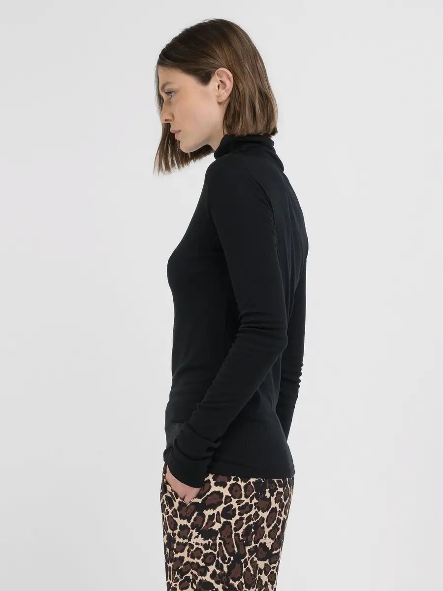 REPLAY NŐI SLIM-FIT PÓLÓ HOSSZÚ UJJAL ÉS MAGAS GALLÉRRAL