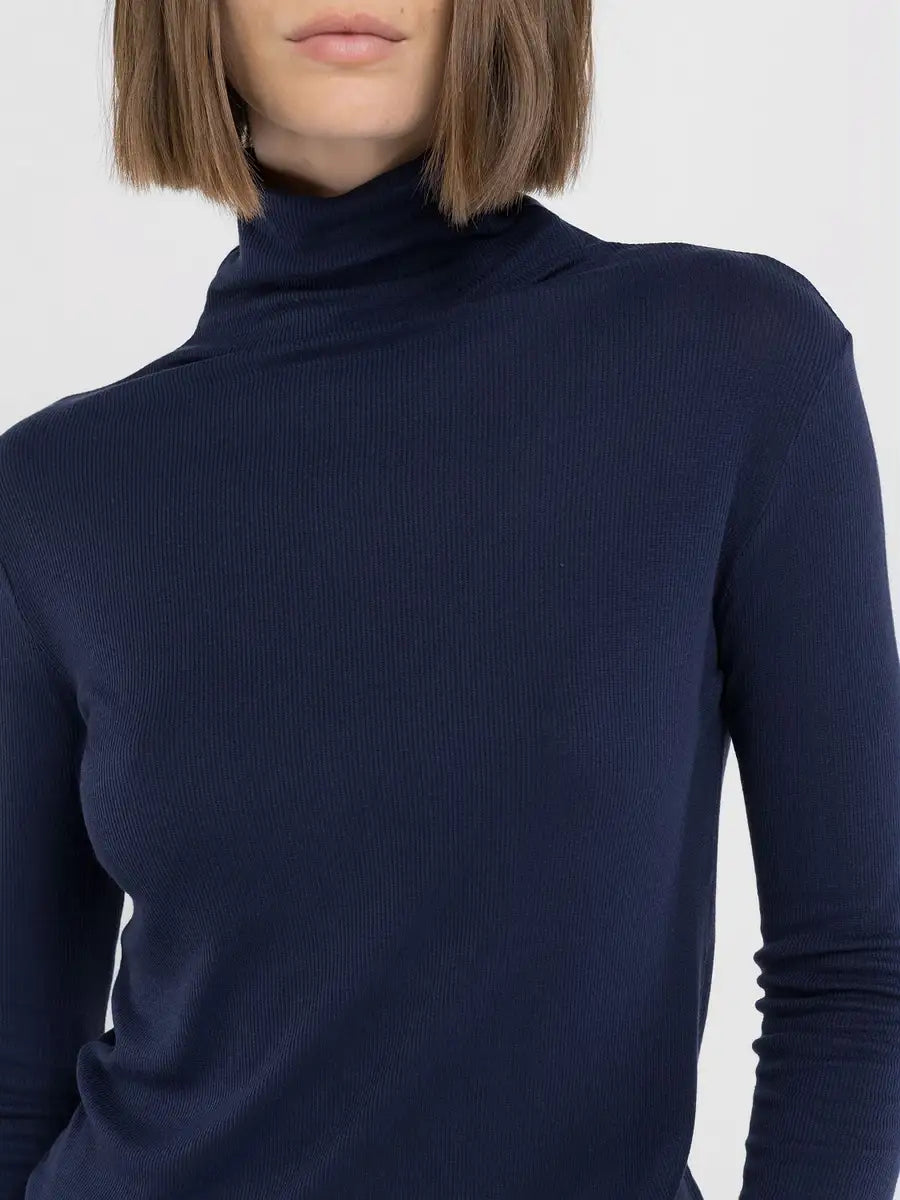 REPLAY NŐI SLIM-FIT PÓLÓ HOSSZÚ UJJAL ÉS MAGAS GALLÉRRAL