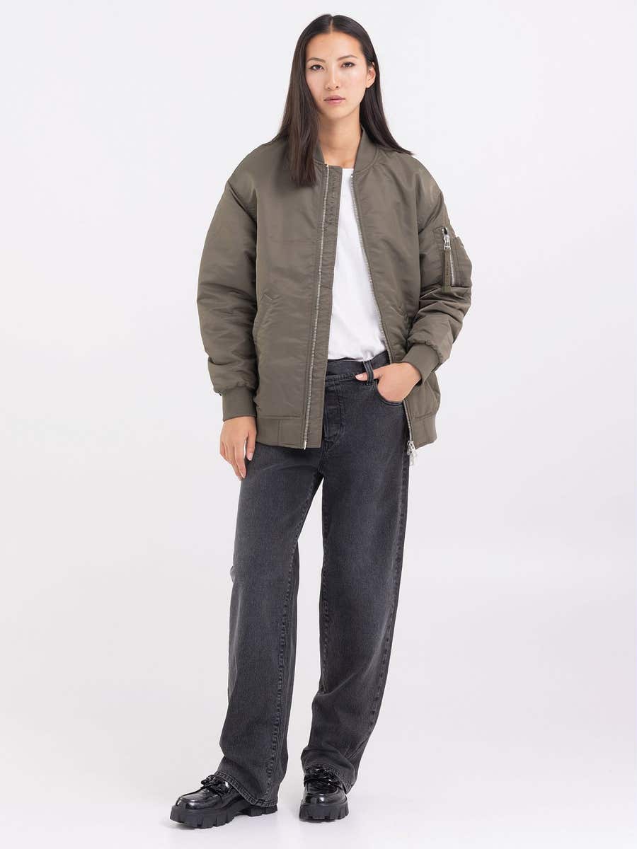 REPLAY DÁMSKÝ BOMBER VOLNÉHO STŘIHU ZE SATÉNOVÉHO POLYAMIDU