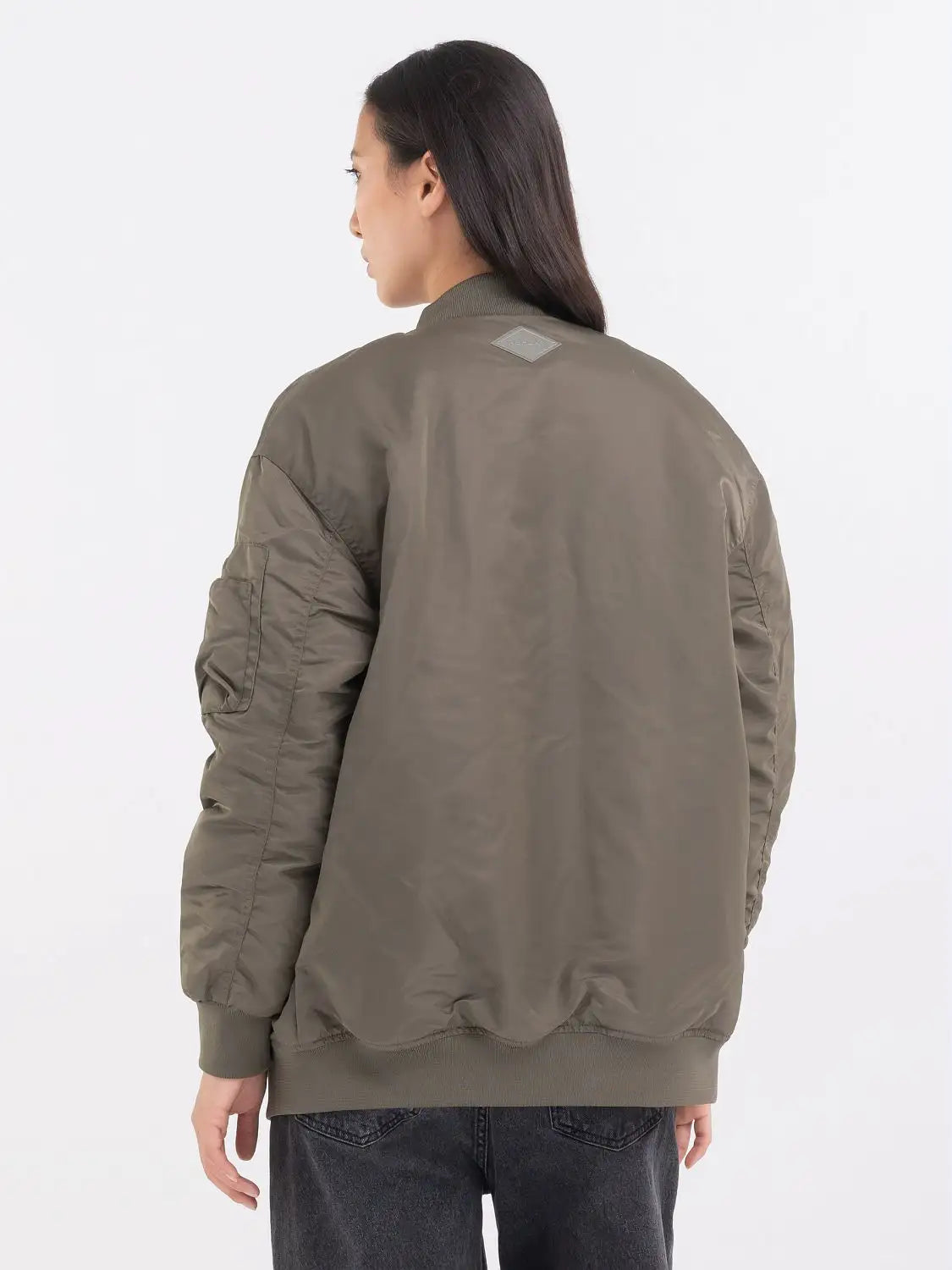 REPLAY DÁMSKÝ BOMBER VOLNÉHO STŘIHU ZE SATÉNOVÉHO POLYAMIDU