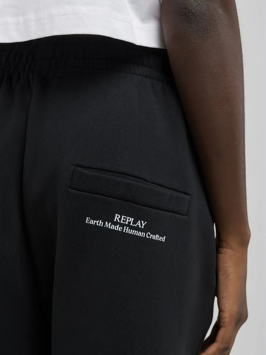 REPLAY DÁMSKE FLEECOVÉ NOHAVICE REGULAR-FIT PLANET POWERED