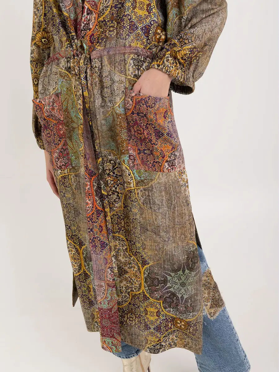 DLOUHÉ KIMONOVÉ ŠATY REPLAY S ARABESKOVÝM POTISKEM