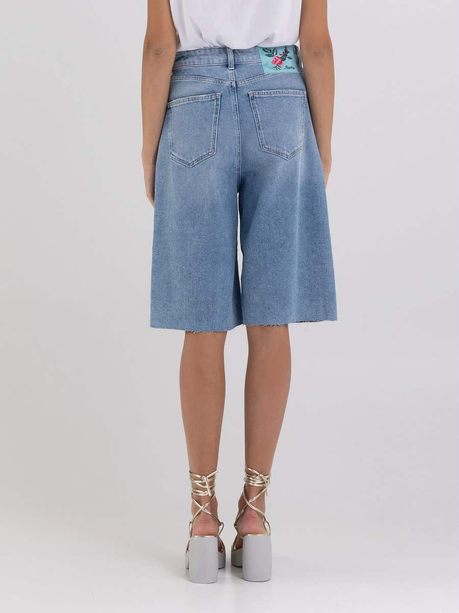 REPLAY DÁMSKÉ KRAŤASY KE KOLENŮM 