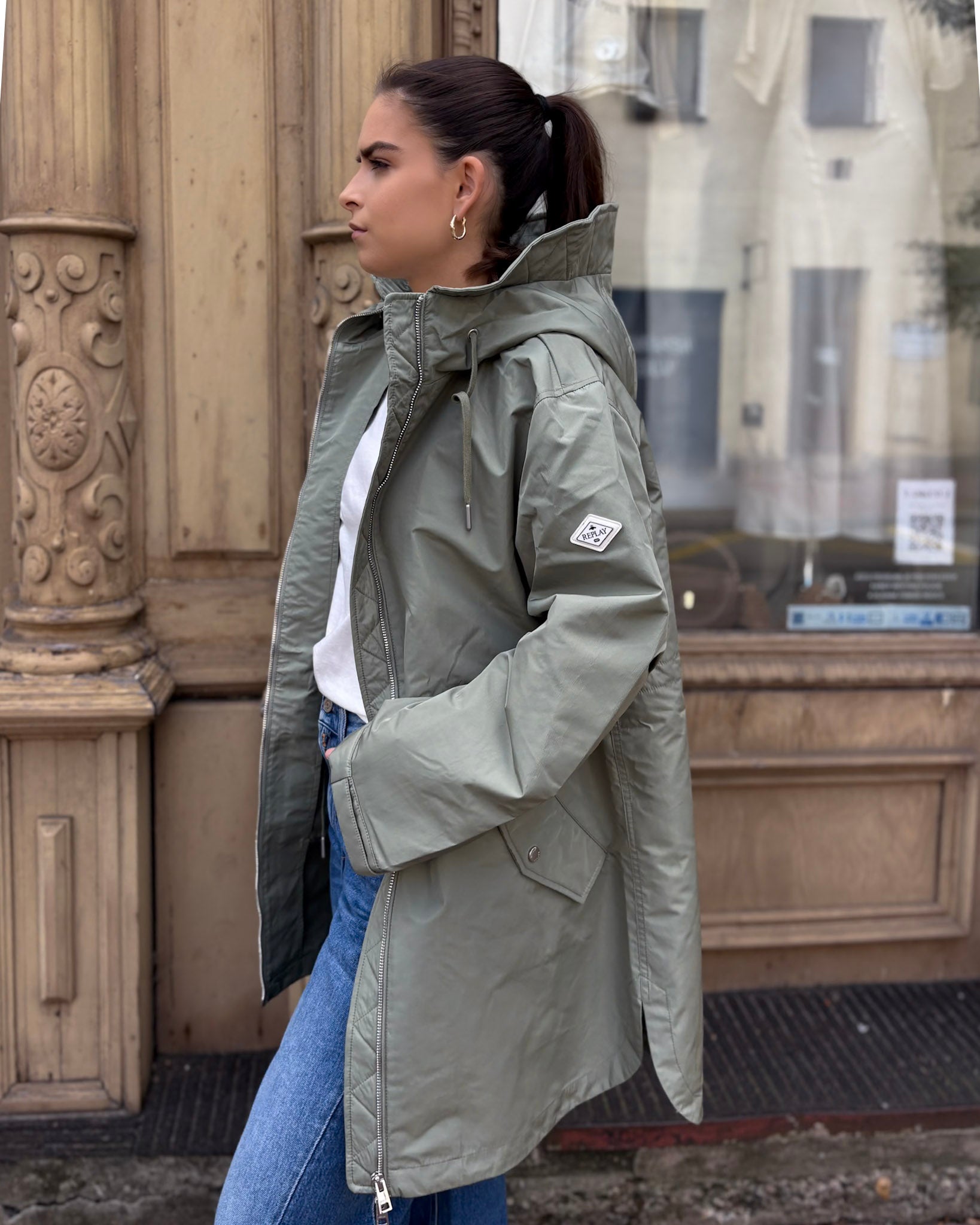 REPLAY WOMEN'S COMFORTABLE HOODED JACKET