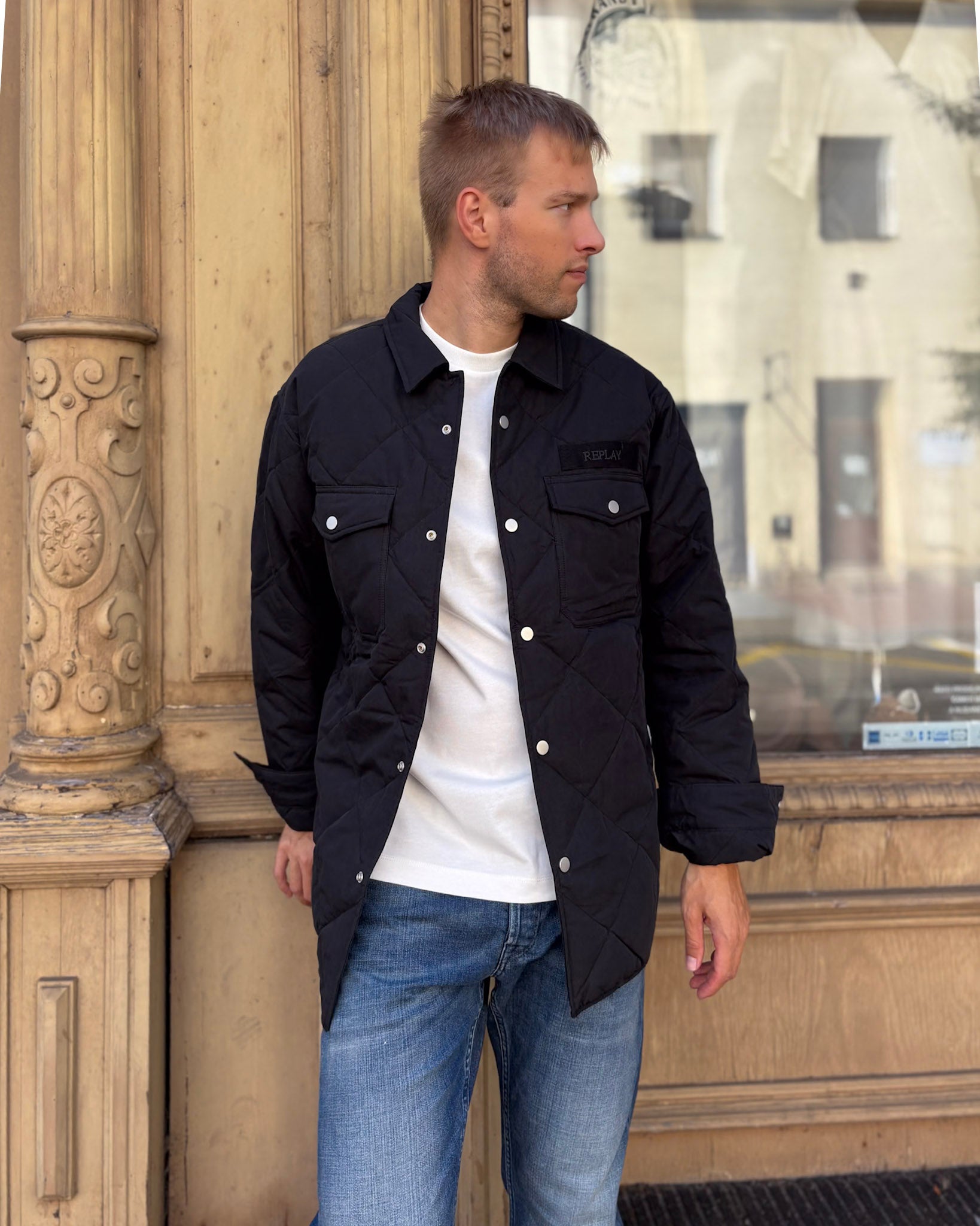 REPLAY FÉRFI DZSEKI GYÉMÁNT MINTÁS STEPELÉSSEL ÉS GALLÉRRAL