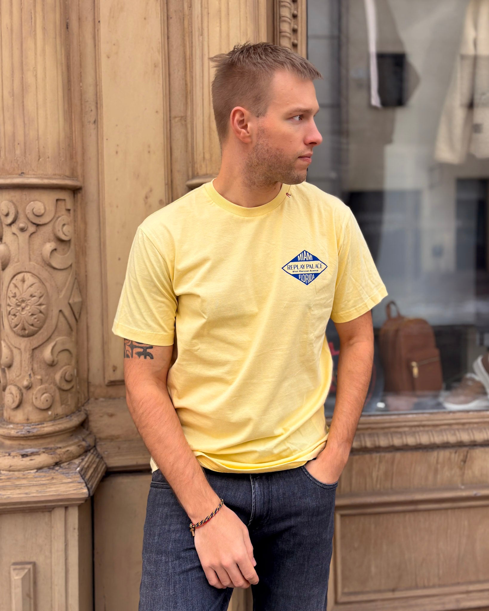 PÁNSKÉ TRIČKO REPLAY S POTISKEM NA ZÁDECH