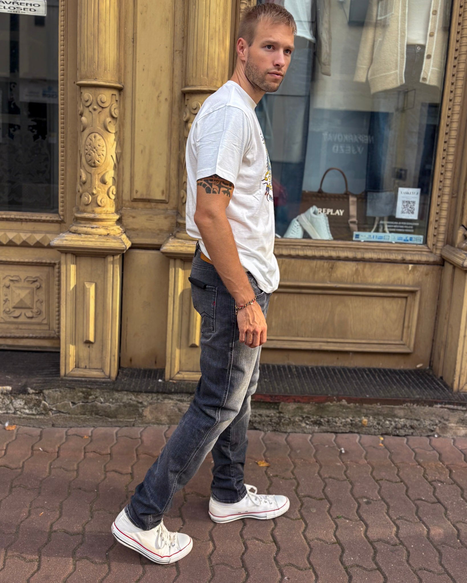 PÁNSKE DŽÍNSY REPLAY STRIHU ANBASS SLIM FIT