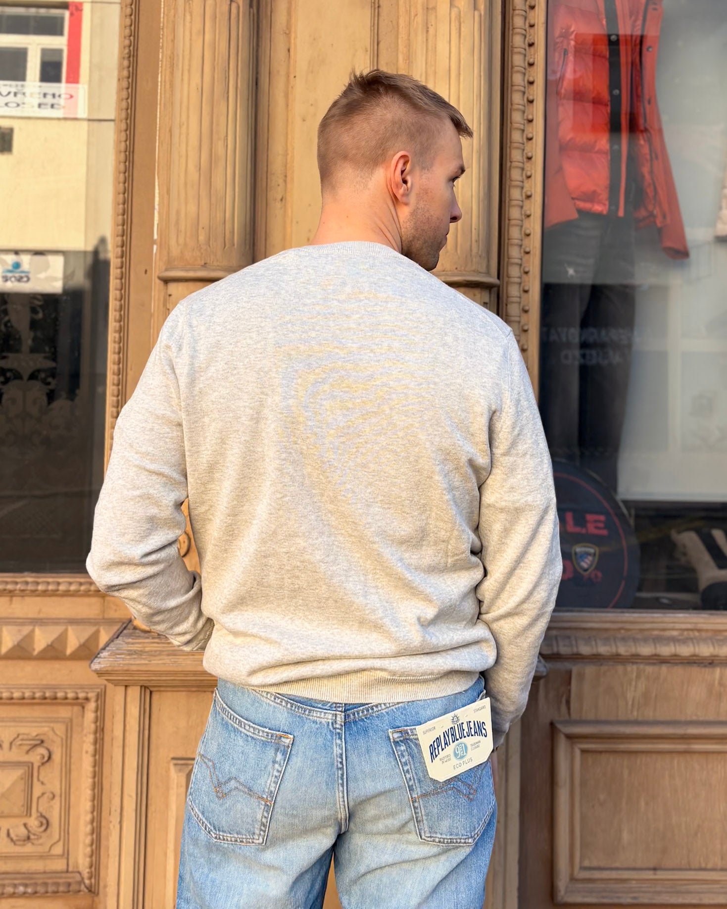 PÁNSKÝ SVETR REPLAY S KULATÝM VÝSTŘIHEM