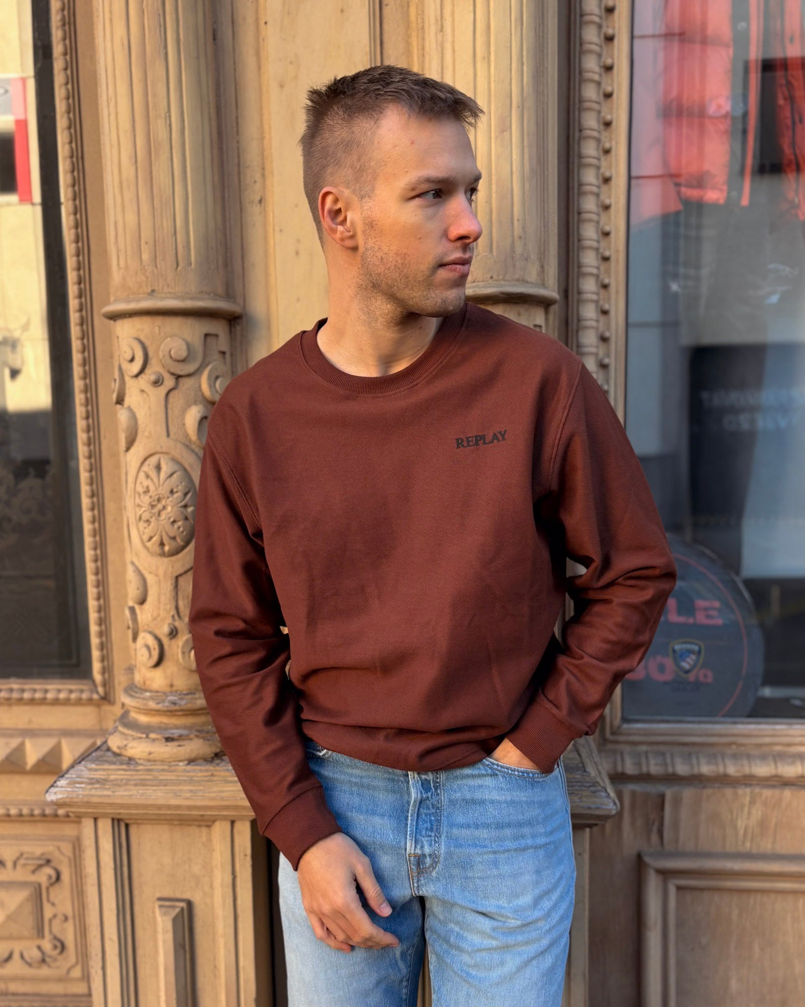 PÁNSKÉ TRIČKO REPLAY S DLOUHÝM RUKÁVEM Z REŽNÉ BAVLNY