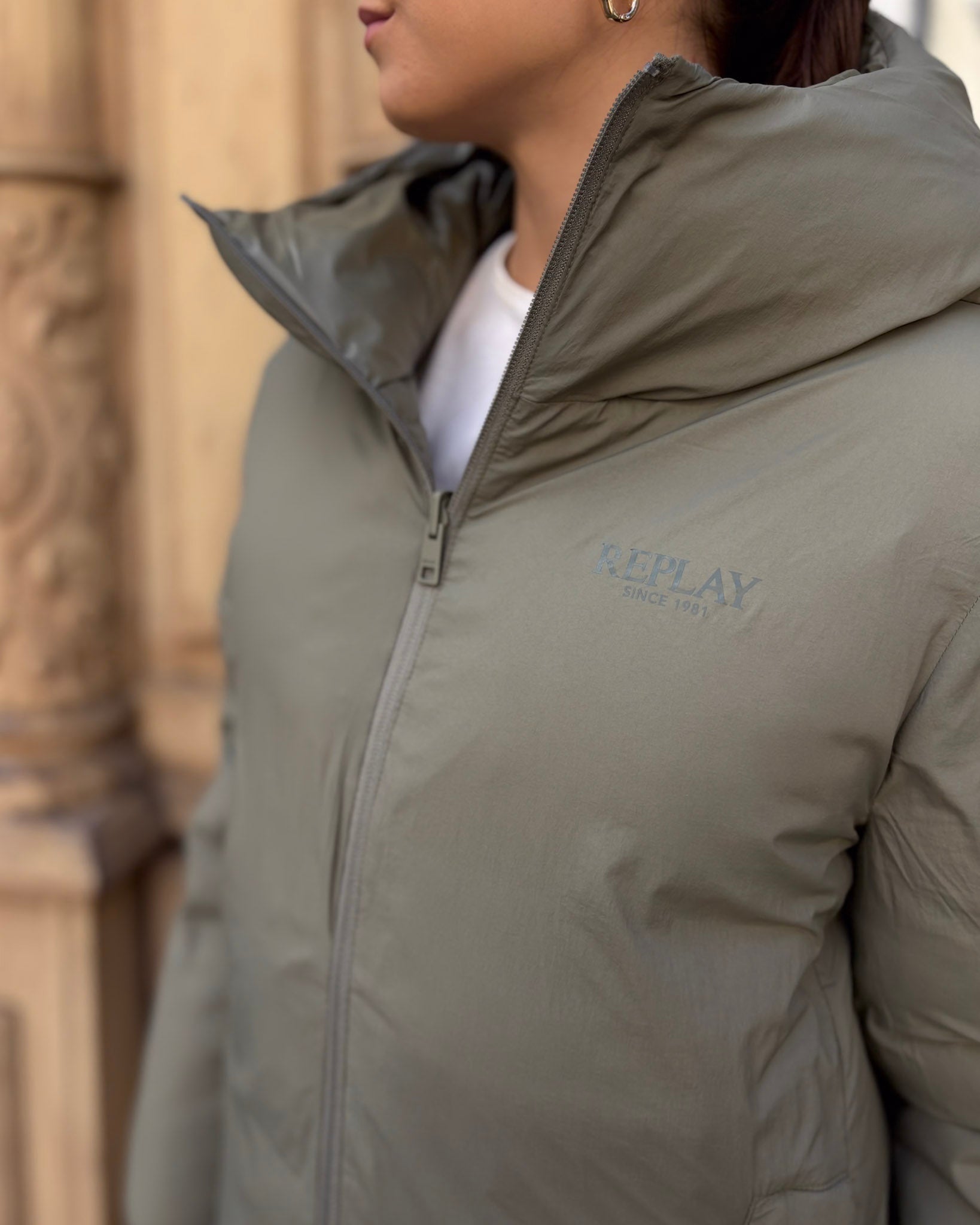 REPLAY WOMEN'S REVERSIBLE QUILTED JACKET WITH HOOD