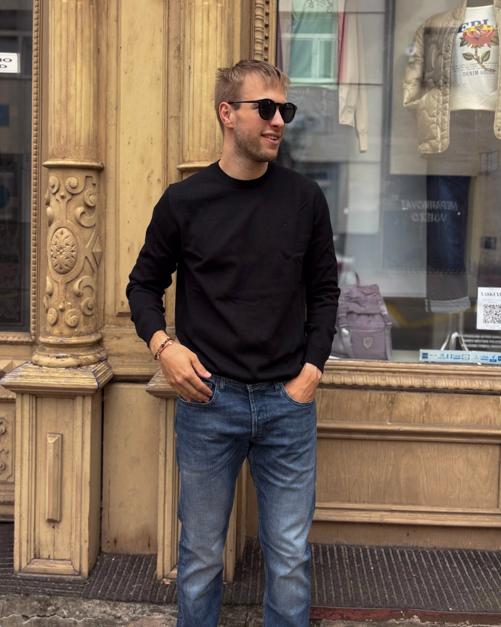 PÁNSKÝ SVETR REPLAY S KULATÝM VÝSTŘIHEM