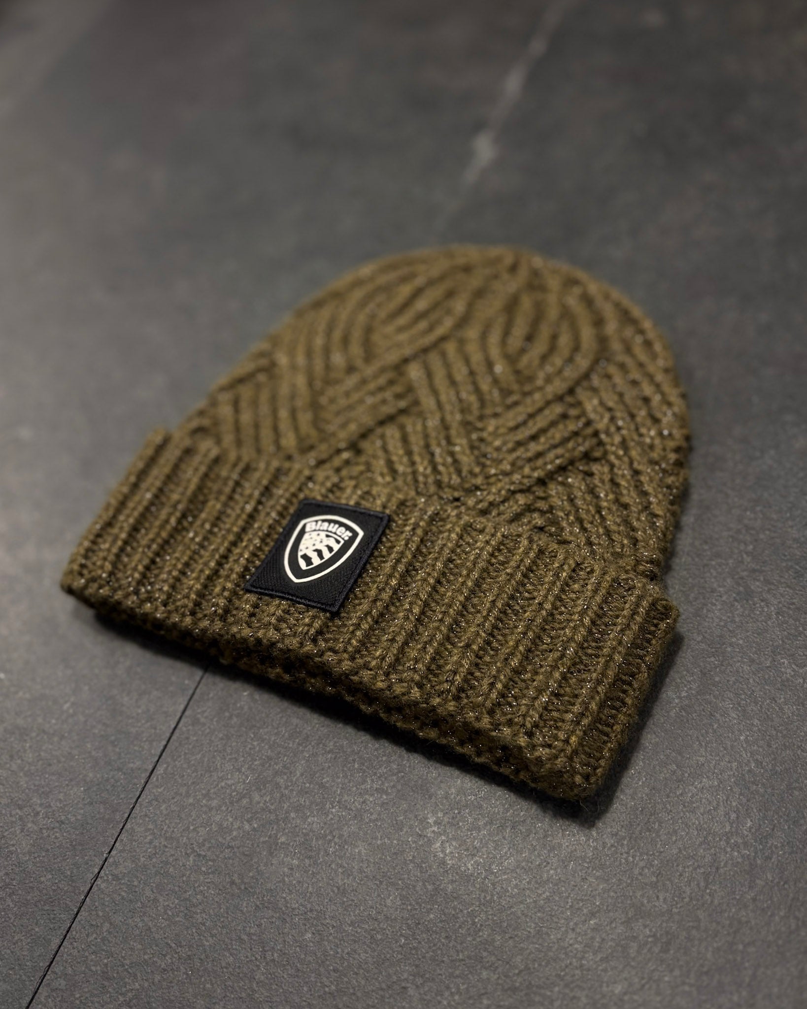 BLAUER PLETENÁ ČEPICE OPHIR