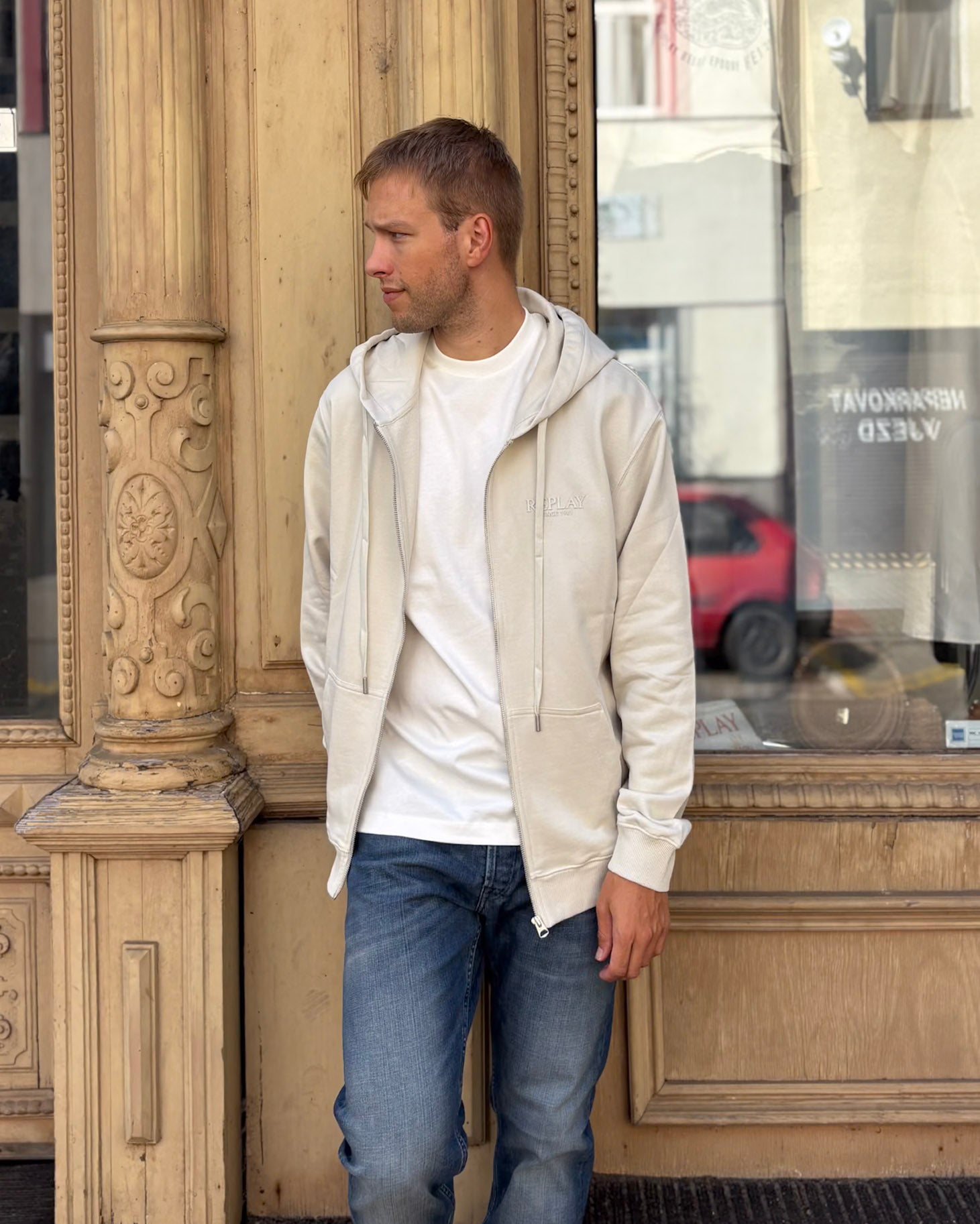 PÁNSKÁ MIKINA REPLAY S CELOPROPÍNACÍM ZIPEM A LOGEM 