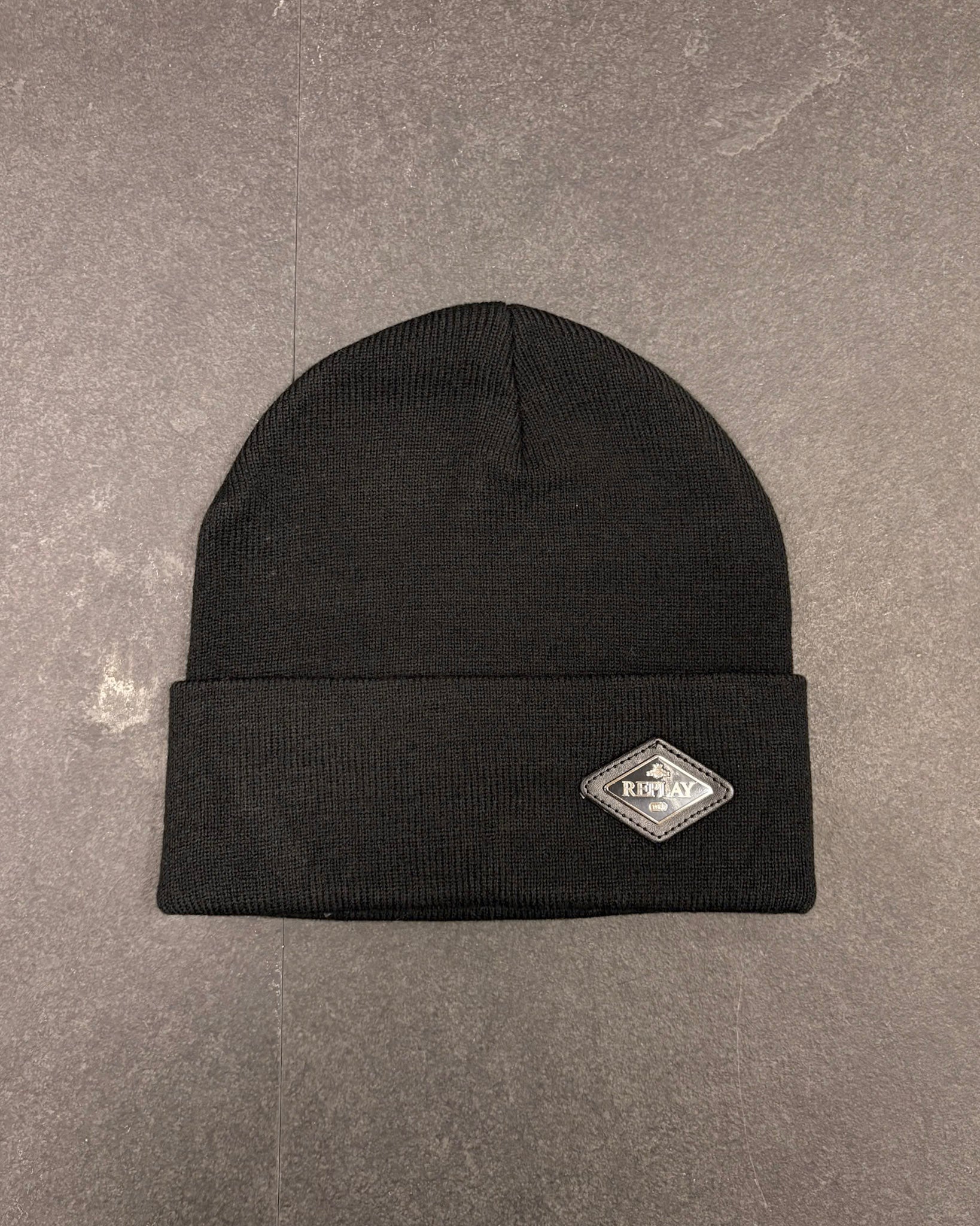 ČEPICE REPLAY S DIAMANTOVÝM LOGEM 