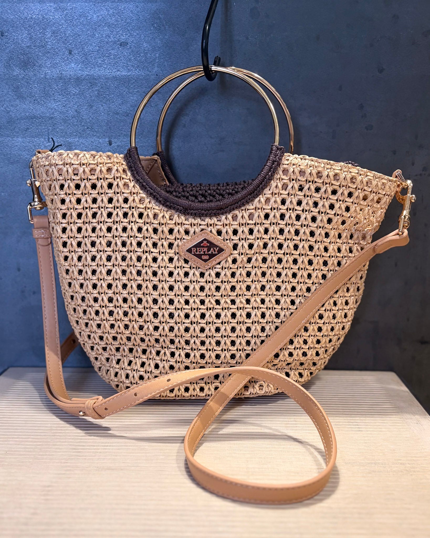 KABELKA REPLAY SE ZLATÝMI DETAILY 