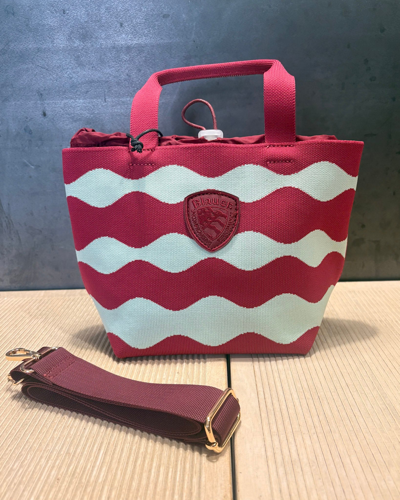 PLÁŽOVÁ PLETENÁ TAŠKA BLAUER TYPU TOTE BAG - S6XSBASKET01/KNI