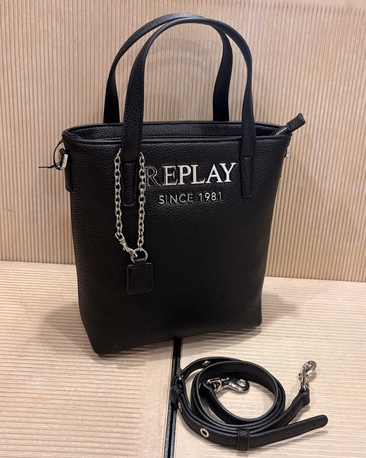 REPLAY WOMEN'S SHOPPER BAG WITH SINCE 1981 LOGO AND SIDE ZIPS