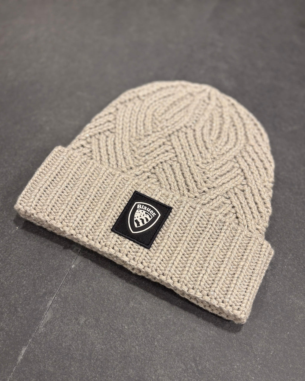 BLAUER PLETENÁ ČEPICE OPHIR 