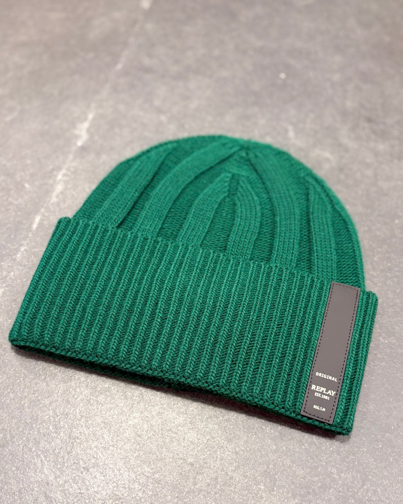 REPLAY ZIMNÍ PLETENÁ ČEPICE S LOGEM