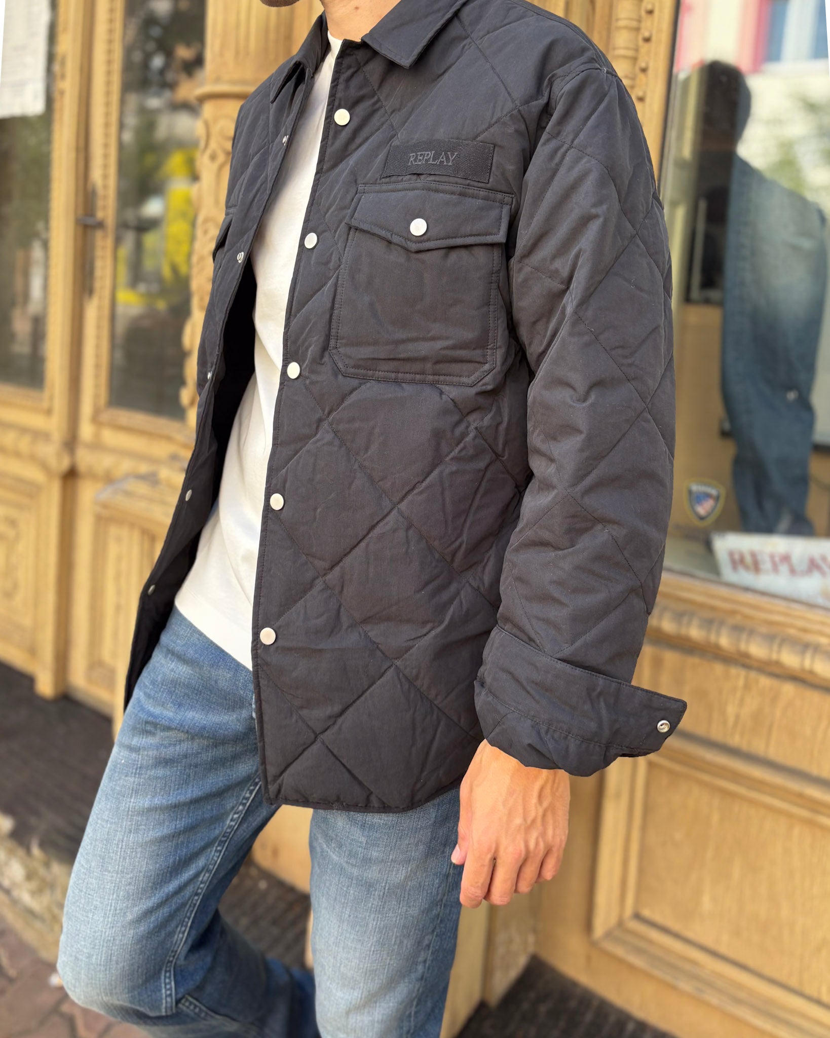 PÁNSKA BUNDA REPLAY S DIAMANTOVÝM PREŠÍVANÍM A LÍMCOM