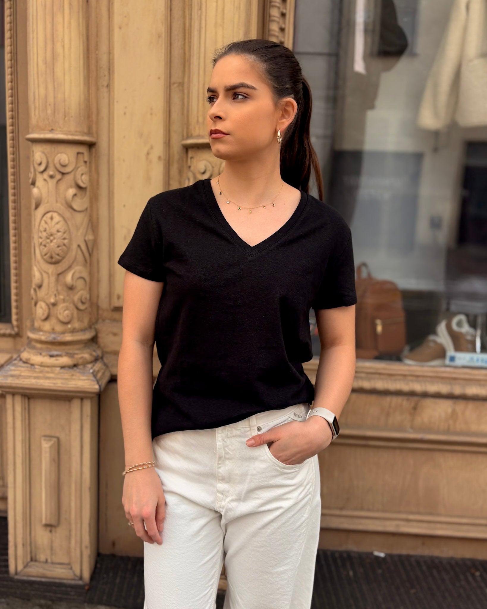 DÁMSKÉ BASIC TRIČKO REPLAY S VÝSTŘIHEM DO V 