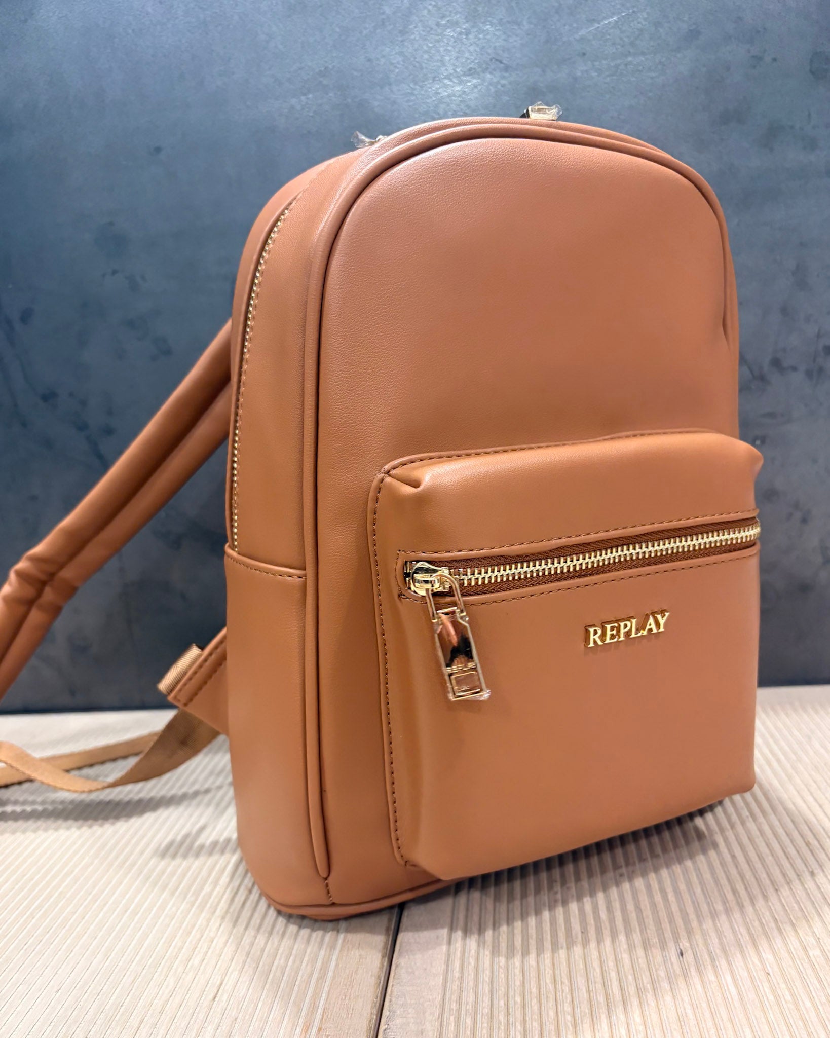 REPLAY BACKPACK WITH FRONT POCKET 