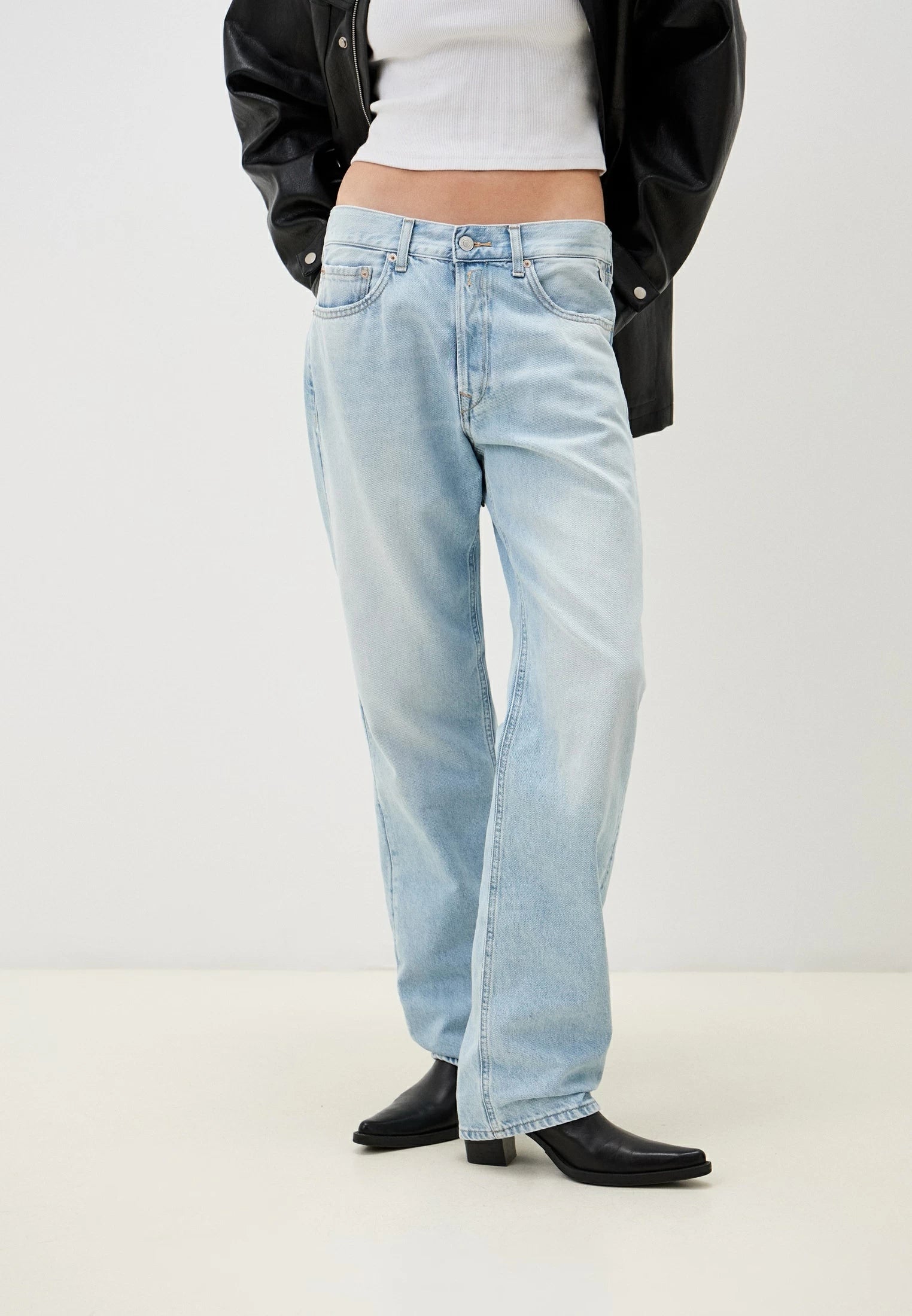 REPLAY WOMEN'S BOY-FIT JEANS AUBRY